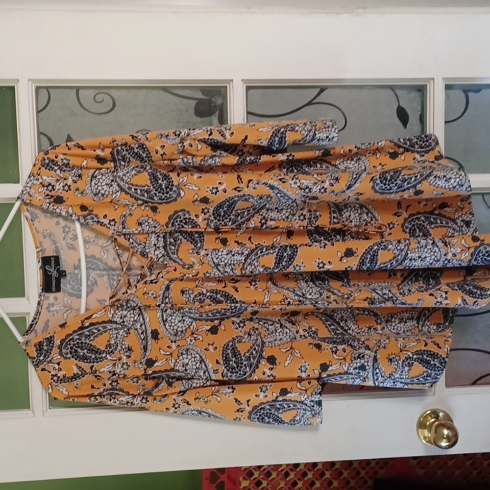 Lexington Avenue  tunic top size large  3/4 sleeves